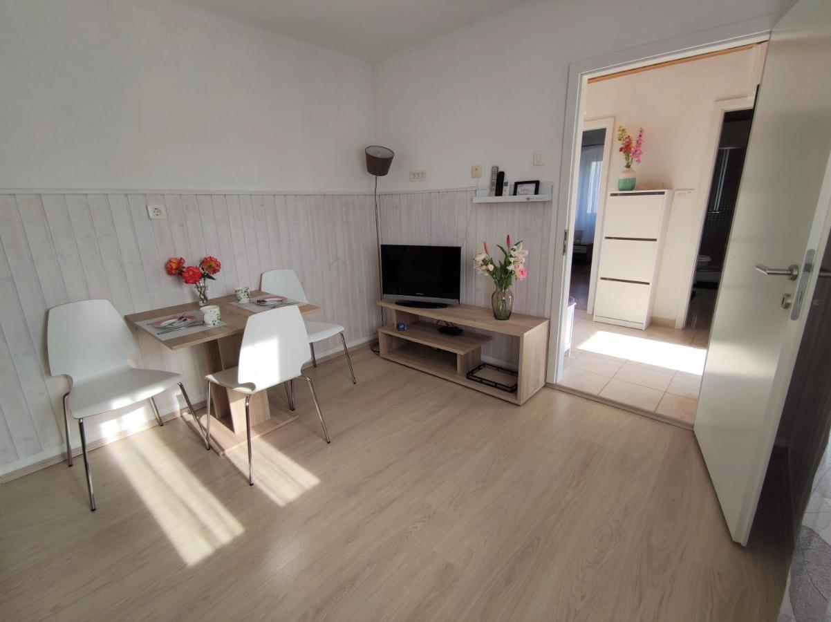 Apartman Josip Garica エクステリア 写真