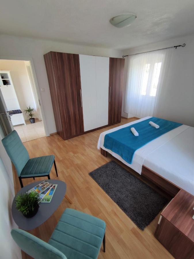 Apartman Josip Garica エクステリア 写真