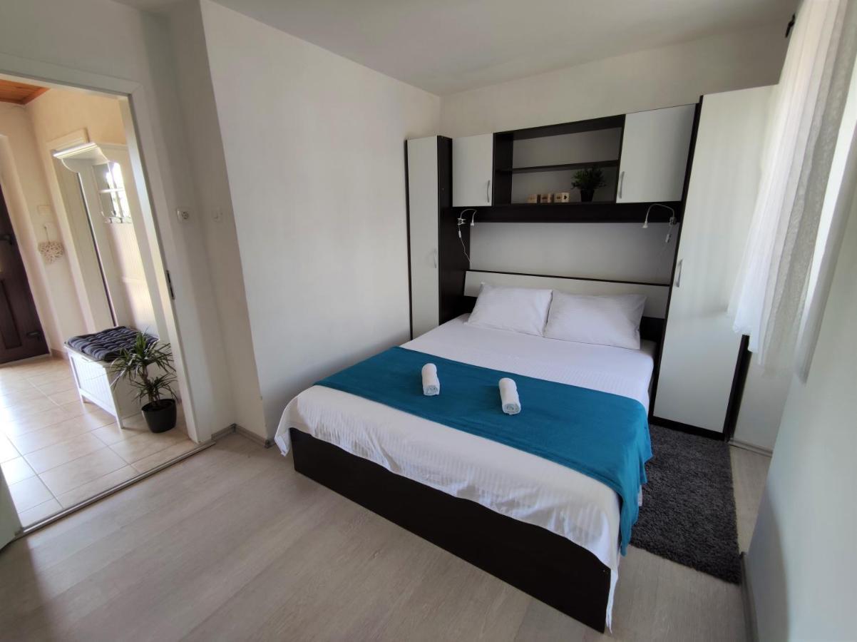 Apartman Josip Garica エクステリア 写真